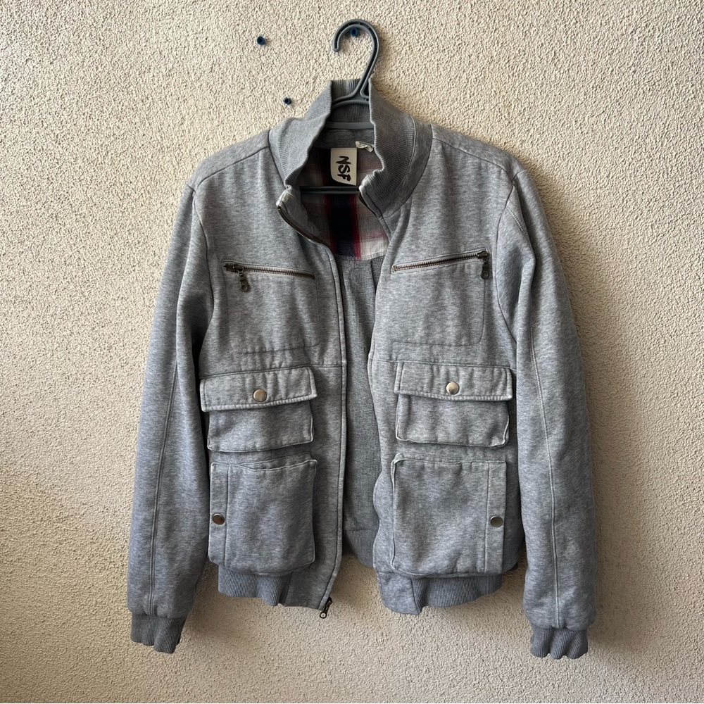 NSF Jacket with zipper and pockets size L